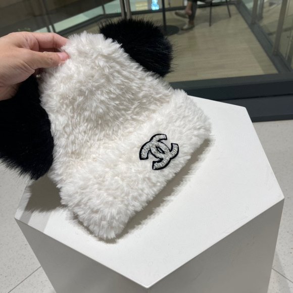 ?✨AUTHENTIC✨?CHANEL hat